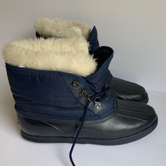 sorel shearling lined boots